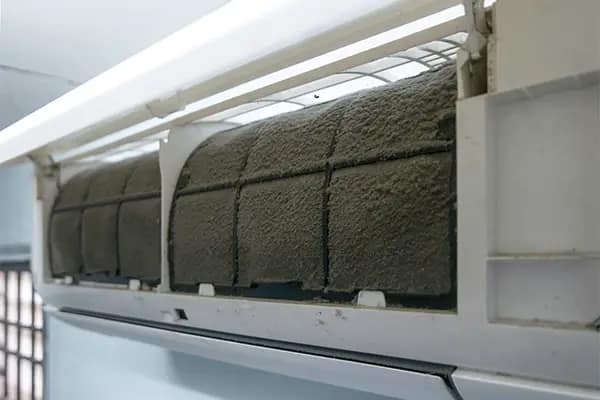 Kirli filtrelerin neden olduğu klima soğutma performansı kaybı” kullanılırsa SEO için uyumlu olacaktır